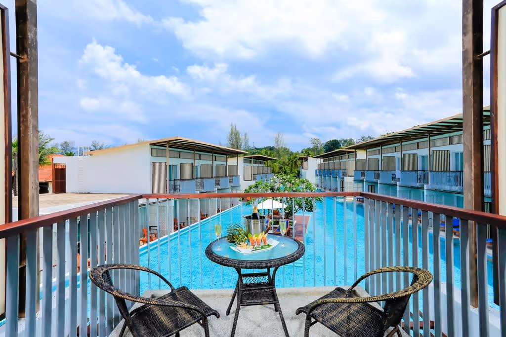 The Briza Beach Resort Khao Lak