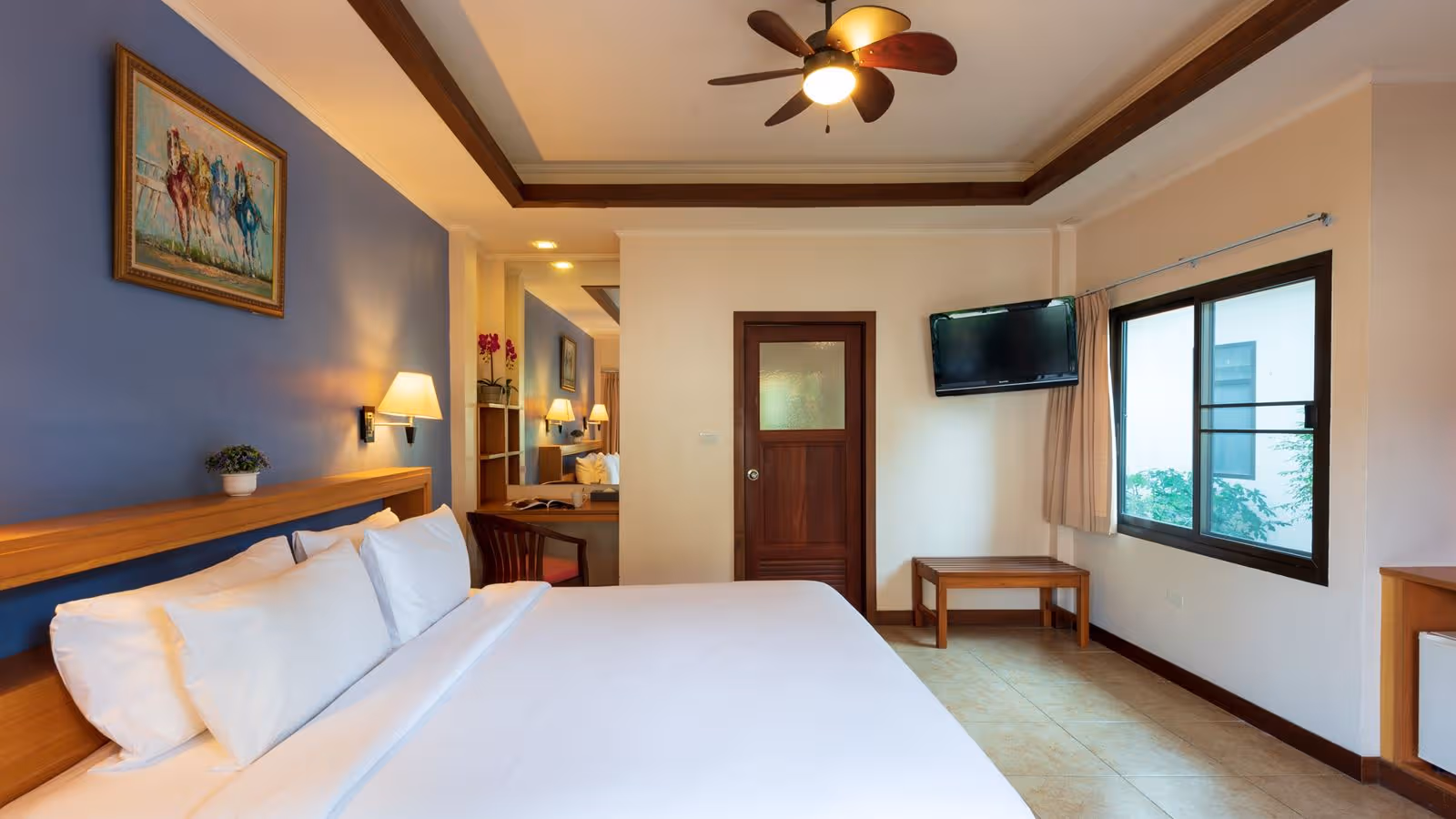 Pinnacle Grand Na Jomtien Resort & Beach Club
